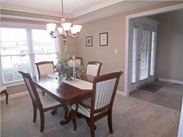 10804 Bernadette Dr, Evansville, IN 47725 photo 3