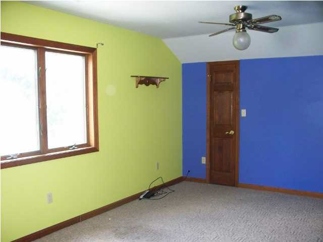 413 First St, Elnora, IN 47529 photo 11