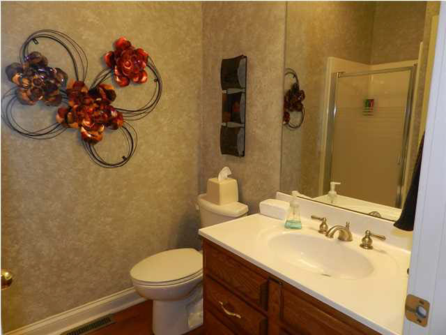 3200 Raintree Dr, Newburgh, IN 47630 photo 11