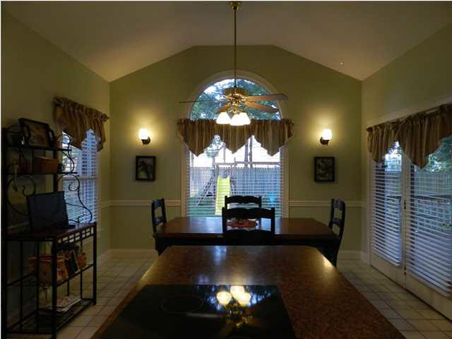 3200 Raintree Dr, Newburgh, IN 47630 photo 8