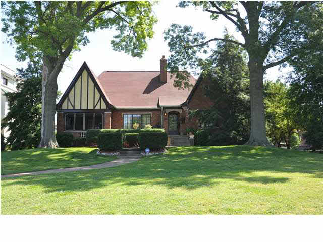 706 Sunset Ave, Evansville, IN 47713 photo 1