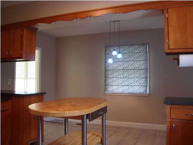554 Van Dusen Ave, Evansville, IN 47711 photo 9
