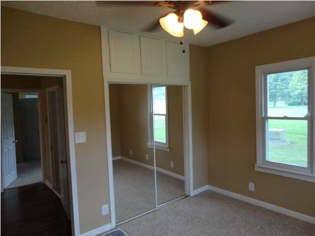 603 W North St, Boonville, IN 47601 photo 15