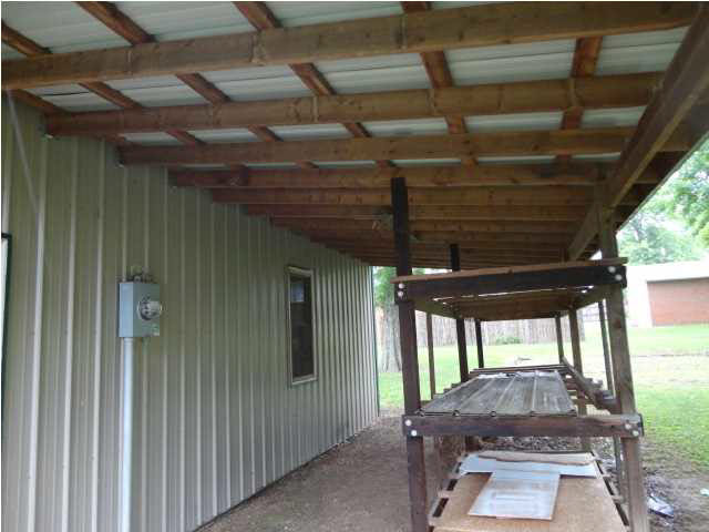 603 W North St, Boonville, IN 47601 photo 8