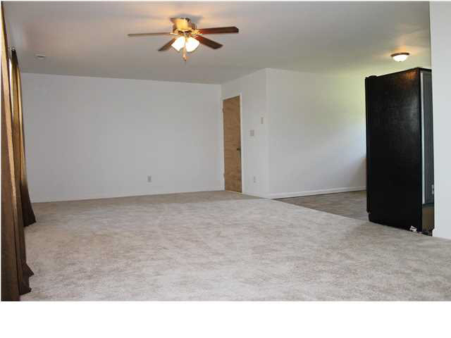 4600 Walnut Ln, New Harmony, IN 47631 photo 6
