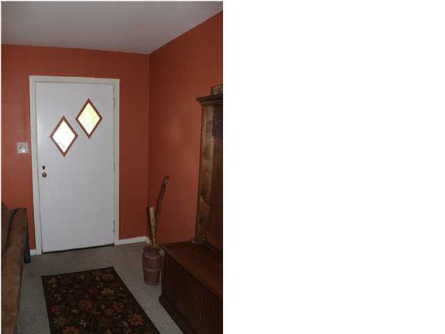 2321 E Michigan St, Evansville, IN 47711 photo 2