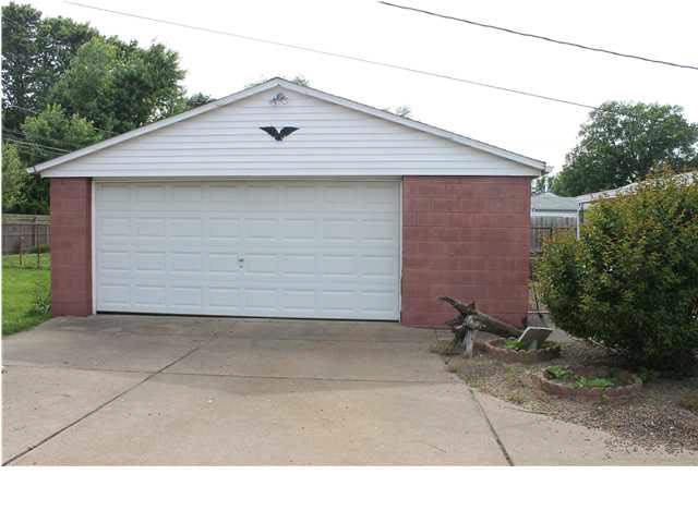 2321 E Michigan St, Evansville, IN 47711 photo 13