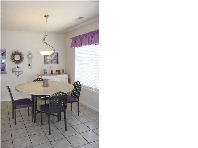 2206 N Anya Ct, Huntingburg, IN 47542 photo 5