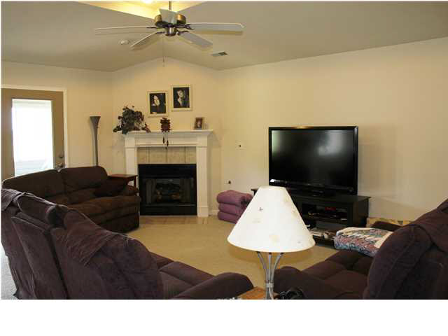 2206 N Anya Ct, Huntingburg, IN 47542 photo 7