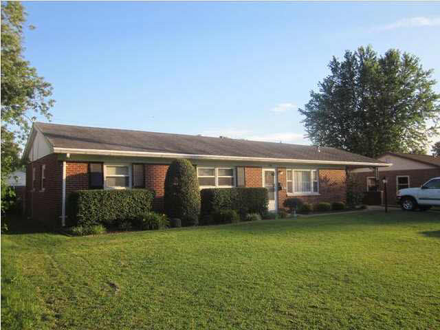 308 W Mill Rd, Evansville, IN 47710 photo 1