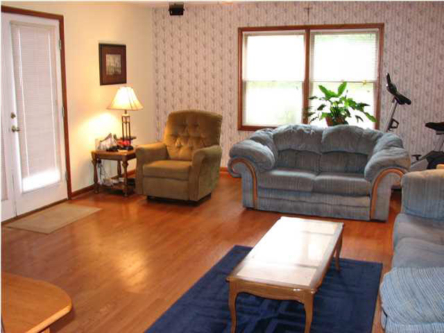 2032 Margybeth Ave, Evansville, IN 47714 photo 11