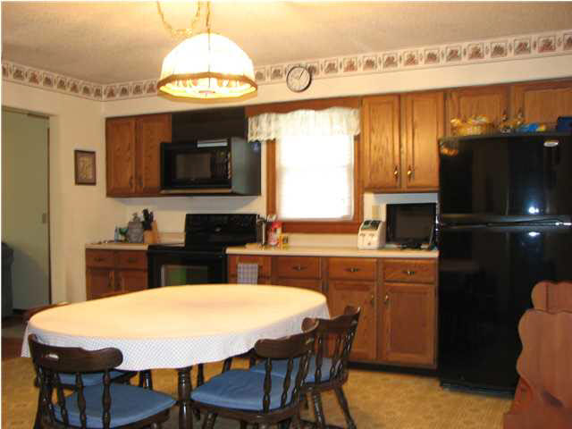 2032 Margybeth Ave, Evansville, IN 47714 photo 4