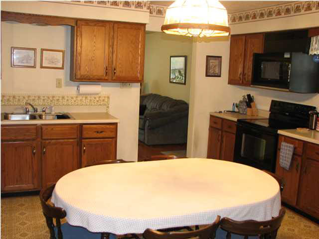 2032 Margybeth Ave, Evansville, IN 47714 photo 9