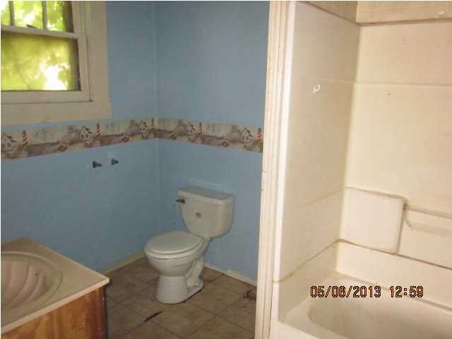 9300 Gross Rd, Mount Vernon, IN 47620 photo 5