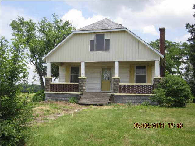 9300 Gross Rd, Mount Vernon, IN 47620 photo 1