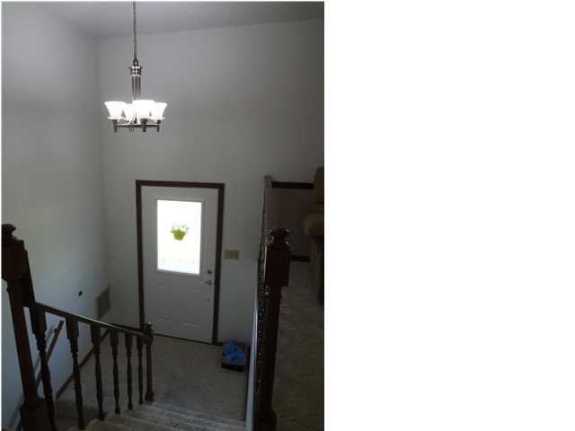 213 Barbara Dr, Evansville, IN 47712 photo 25