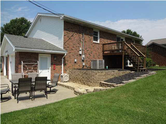 213 Barbara Dr, Evansville, IN 47712 photo 18