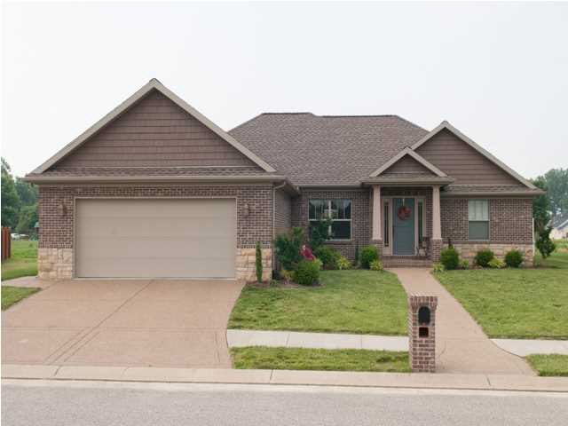 6086 Glen Oak Ct, Newburgh, IN 47630 photo 1