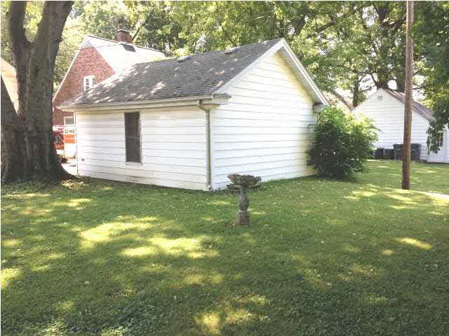953 S Lombard Ave, Evansville, IN 47714 photo 10