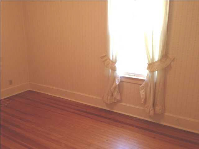 953 S Lombard Ave, Evansville, IN 47714 photo 6