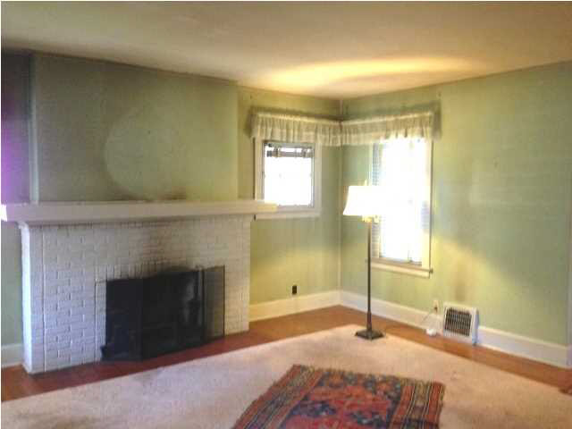 953 S Lombard Ave, Evansville, IN 47714 photo 4