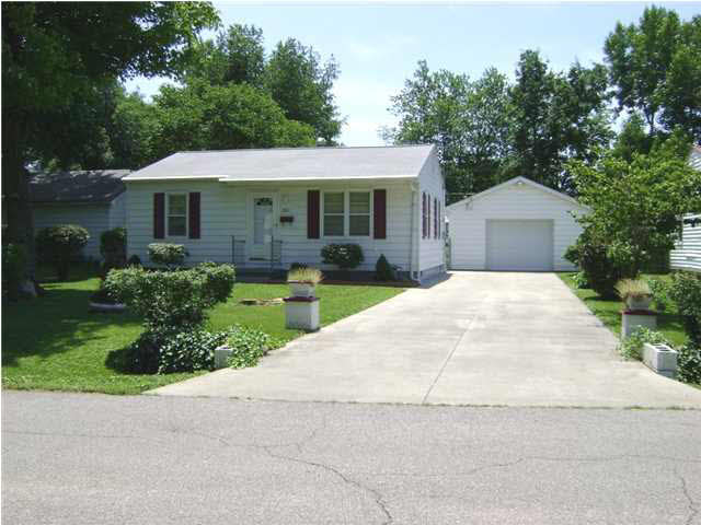 1921 Shelby Ave, Evansville, IN 47714 photo 1