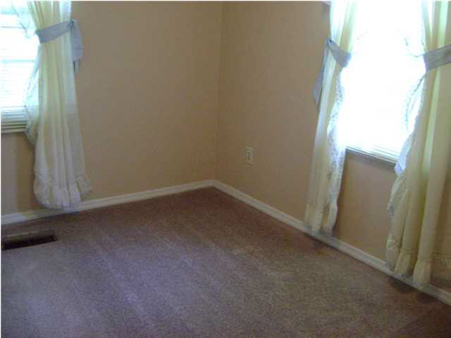 1921 Shelby Ave, Evansville, IN 47714 photo 6