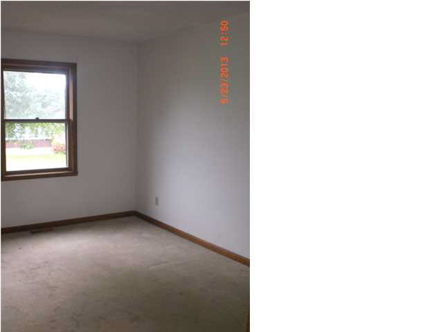 10211 Lindar Ln, Evansville, IN 47712 photo 10