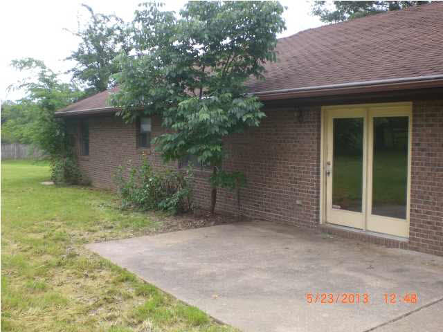 10211 Lindar Ln, Evansville, IN 47712 photo 4