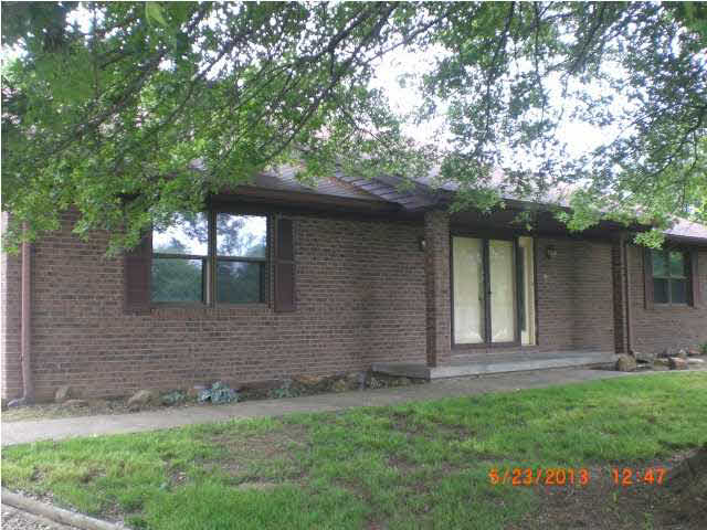10211 Lindar Ln, Evansville, IN 47712 photo 1