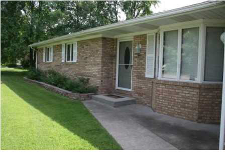 11740 Bohannon Dr, Evansville, IN 47725 photo 2