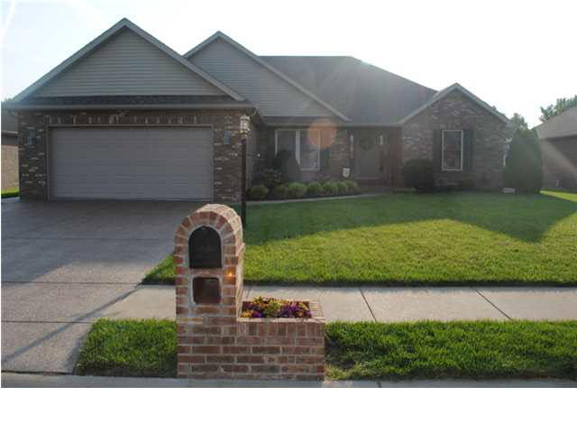 4605 Mansfield Dr, Newburgh, IN 47630 photo 1