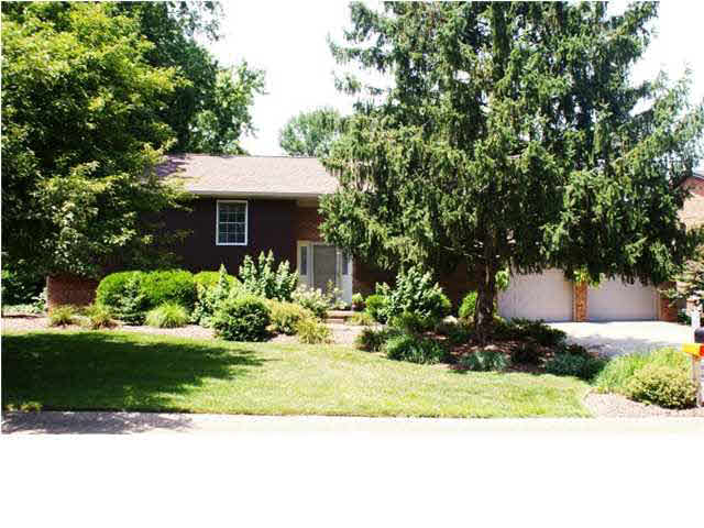 6870 Green Hill Dr, Evansville, IN 47711 photo 1