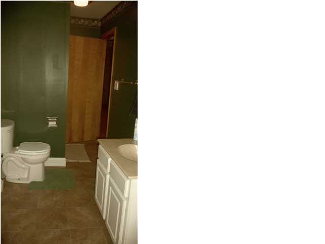 1201 E Walnut St, Washington, IN 47501 photo 4