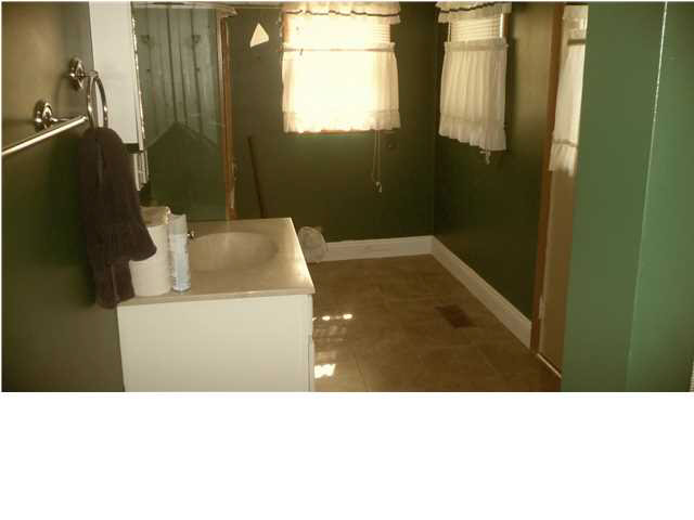 1201 E Walnut St, Washington, IN 47501 photo 11