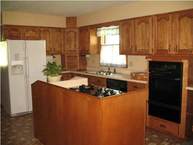 1402 18th St, Tell City, IN 47586 photo 5