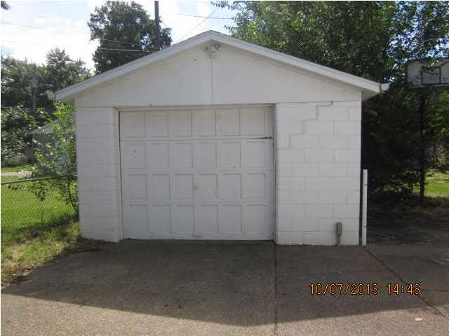 16 N Frederick St, Evansville, IN 47711 photo 8