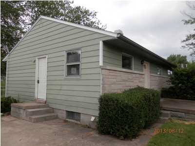 2527 Alois Ct, Jasper, IN 47546 photo 1