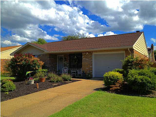 4209 Oxmoor Rd, Evansville, IN 47715 photo 1