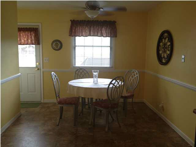 4209 Oxmoor Rd, Evansville, IN 47715 photo 3