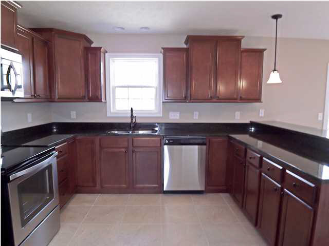 9238 Wynnfield Dr, Evansville, IN 47725 photo 4