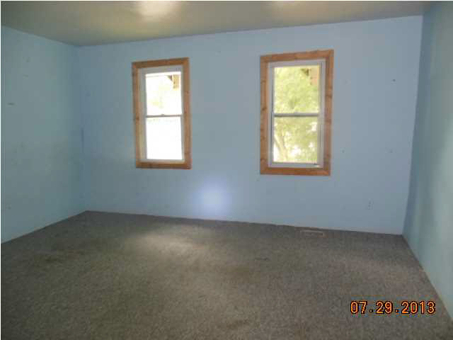 421 N Third Ave, Evansville, IN 47710 photo 7