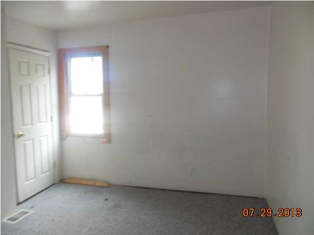 421 N Third Ave, Evansville, IN 47710 photo 8