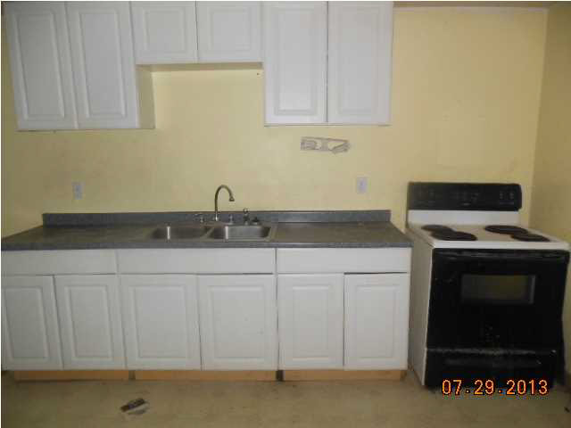 421 N Third Ave, Evansville, IN 47710 photo 5