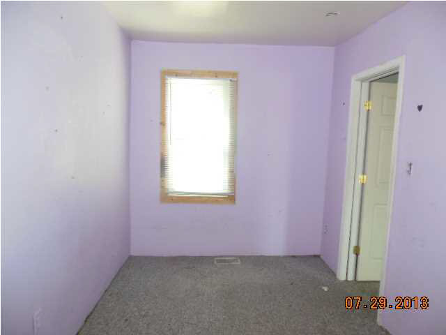 421 N Third Ave, Evansville, IN 47710 photo 9