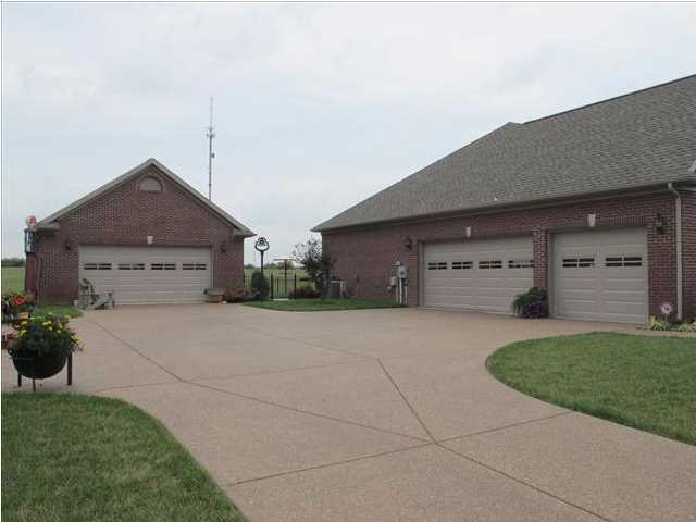 5956 Waterstone Dr, Newburgh, IN 47630 photo 2