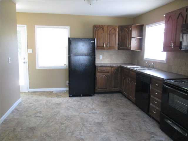 4407 Stratford Rd, Evansville, IN 47710 photo 3