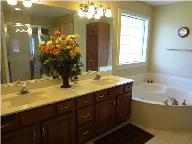 221 N Faith Way, Evansville, IN 47712 photo 24
