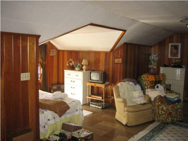 307 W Walnut St, Fort Branch, IN 47648 photo 13