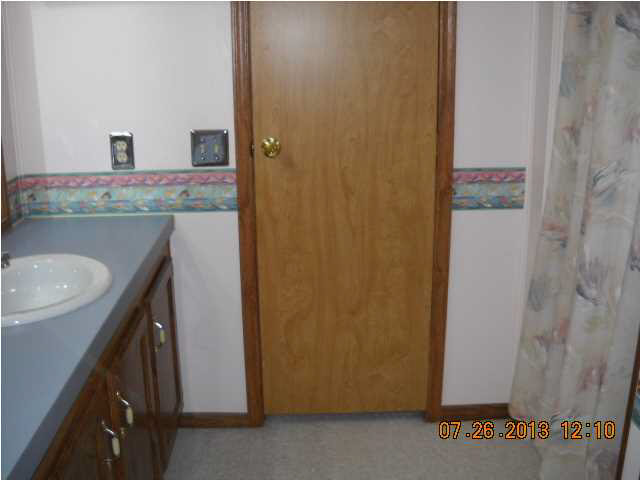 105 N Ninth St, Rockport, IN 47635 photo 7